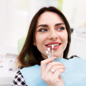 Dental Veneers Help Hide Blemishes on Your Front Teeth