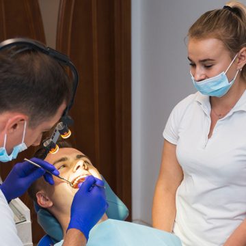 Thinking About Dental Implants in Palm Coast? Read This First!